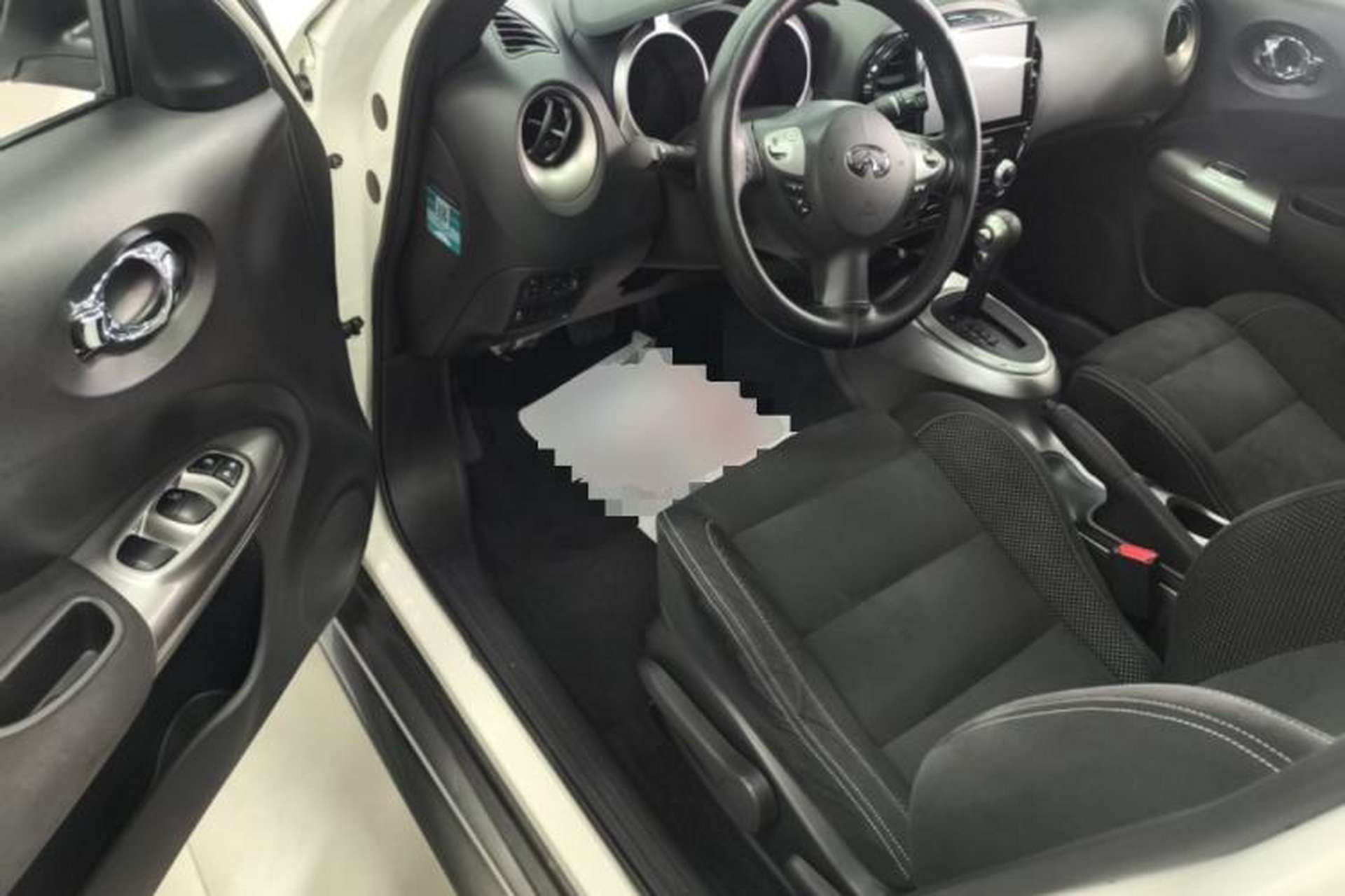 Used Infiniti ESQ 2014 1.6L Spontaneous Edition Driver Seat