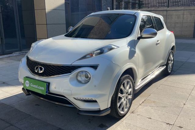 Used Infiniti ESQ 2014 1.6L Spontaneous Edition