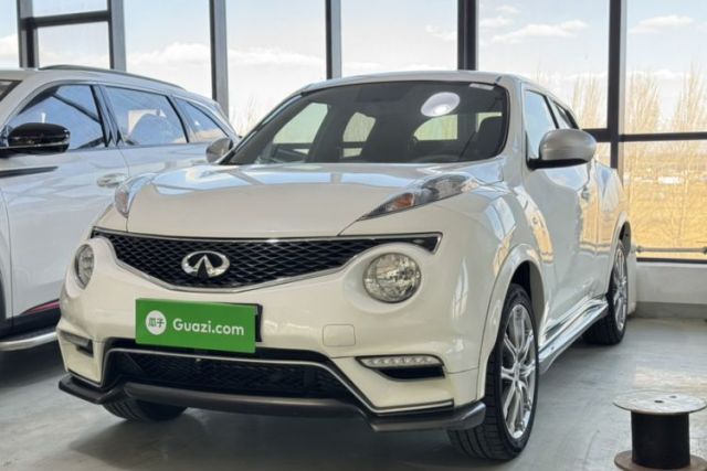 Used Infiniti ESQ 2014 1.6L Spontaneous Edition