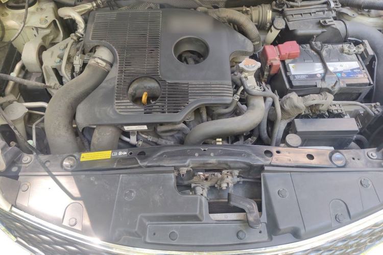 Used Infiniti ESQ 2014 1.6T Dynamic Edition Engine Bay