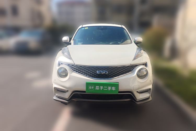 Used Infiniti ESQ 2014 1.6L Spontaneous Edition Exterior 1
