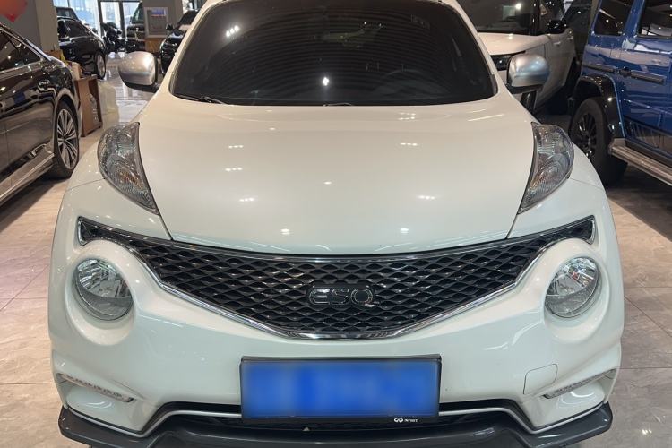 Used Infiniti ESQ 2014 1.6L Spontaneous Edition Exterior 1