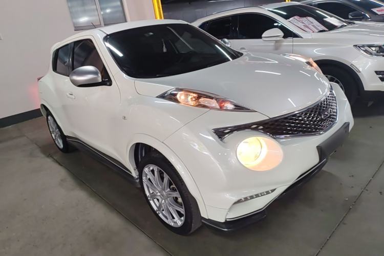 Used Infiniti ESQ 2014 1.6L Spontaneous Edition Exterior 1