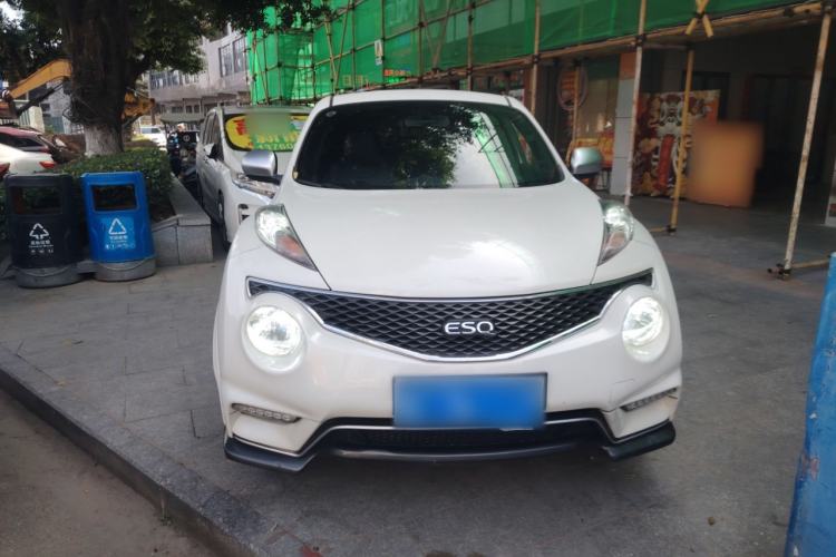 Used Infiniti ESQ 2014 1.6L Spontaneous Edition Exterior 1