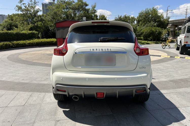 Used Infiniti ESQ 2014 1.6L Spontaneous Edition Exterior 2