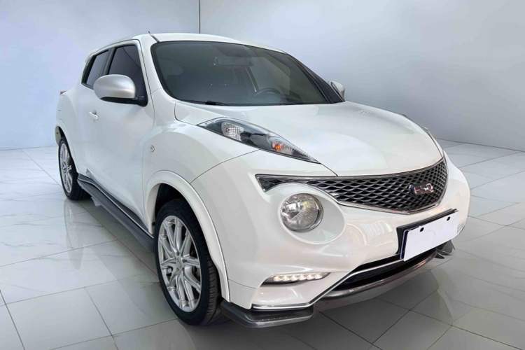 Used Infiniti ESQ 2014 1.6L Spontaneous Edition Exterior 2