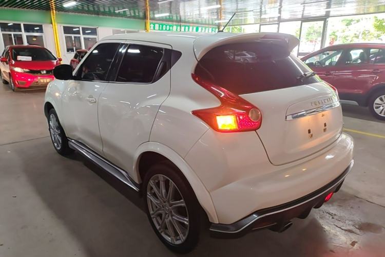 Used Infiniti ESQ 2014 1.6L Spontaneous Edition Exterior 2