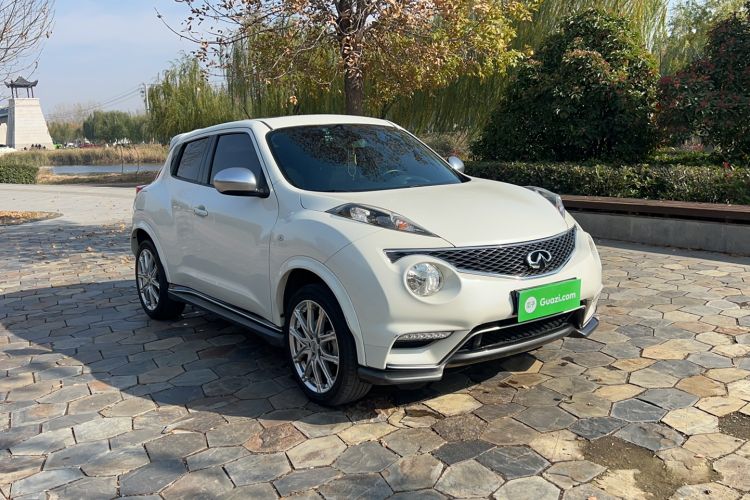 Used Infiniti ESQ 2014 1.6L Spontaneous Edition Exterior 2