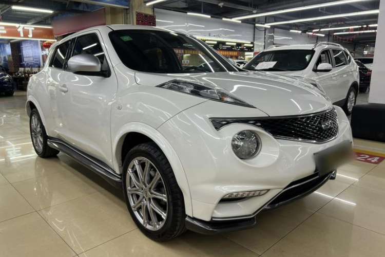 Used Infiniti ESQ 2014 1.6L Spontaneous Edition Exterior 2