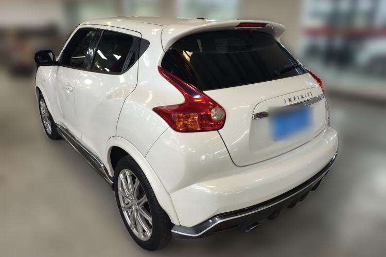 Used Infiniti ESQ 2014 1.6L Spontaneous Edition Exterior 3