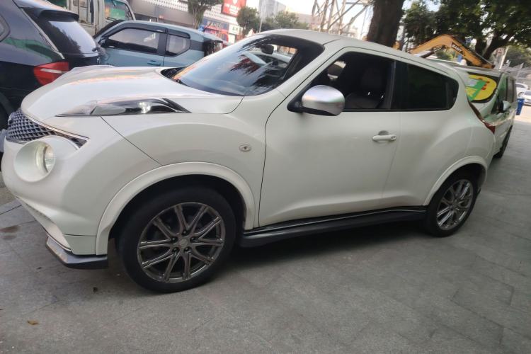 Used Infiniti ESQ 2014 1.6L Spontaneous Edition Exterior 3