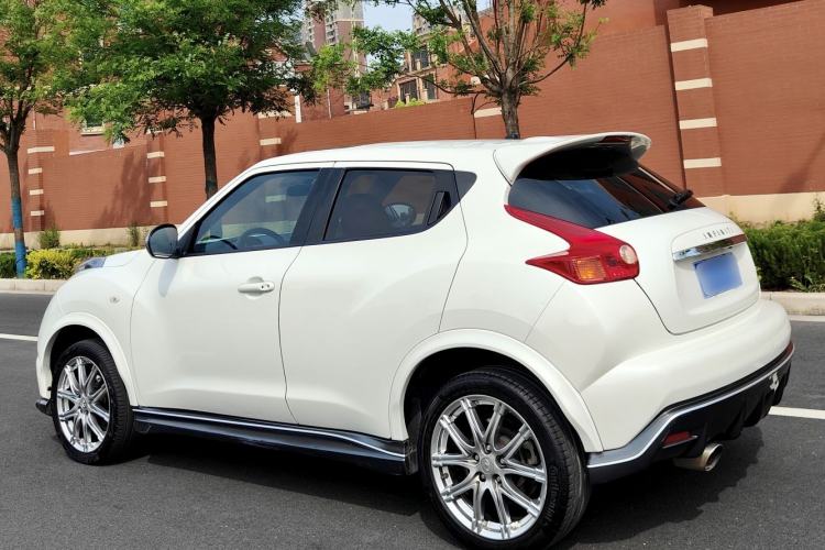 Used Infiniti ESQ 2014 1.6L Spontaneous Edition Exterior 4