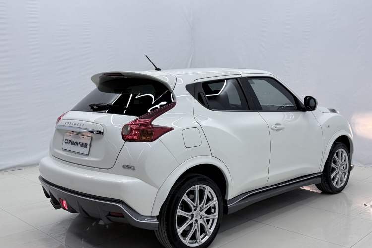 Used Infiniti ESQ 2014 1.6L Spontaneous Edition Exterior 4
