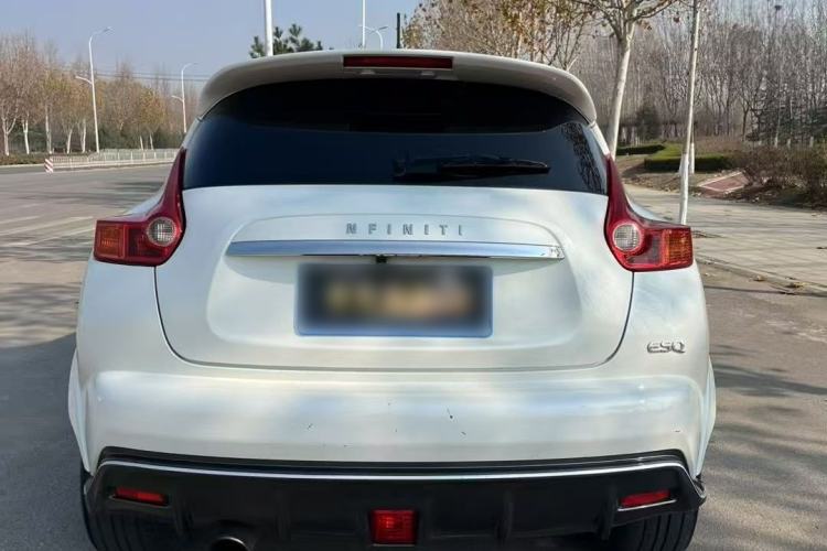 Used Infiniti ESQ 2014 1.6L Spontaneous Edition Exterior 4