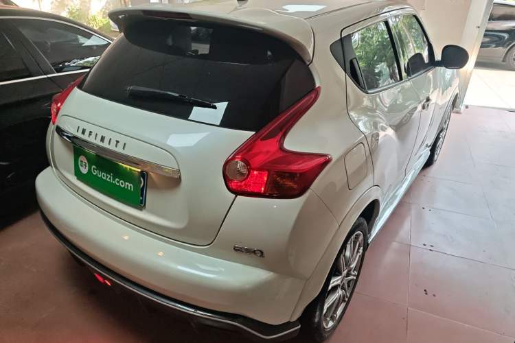 Used Infiniti ESQ 2014 1.6L Spontaneous Edition Exterior 5