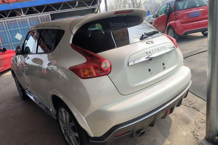 Used Infiniti ESQ 2014 1.6L Spontaneous Edition Exterior 5