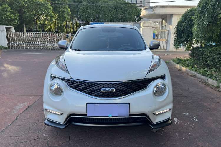 Used Infiniti ESQ 2014 1.6L Spontaneous Edition Exterior 5