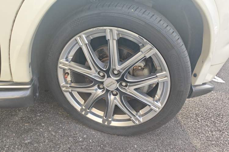 Used Infiniti ESQ 2014 1.6T Dynamic Edition Exterior 7