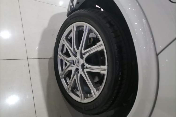 Used Infiniti ESQ 2014 1.6L Spontaneous Edition Exterior 8