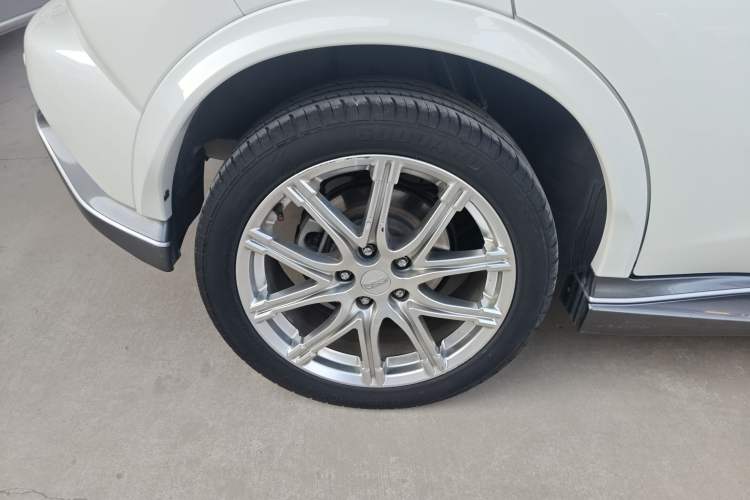 Used Infiniti ESQ 2014 1.6L Spontaneous Edition Exterior 8