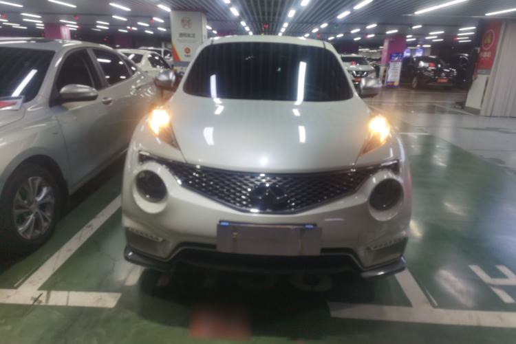 Used Infiniti ESQ 2014 1.6L Spontaneous Edition Front