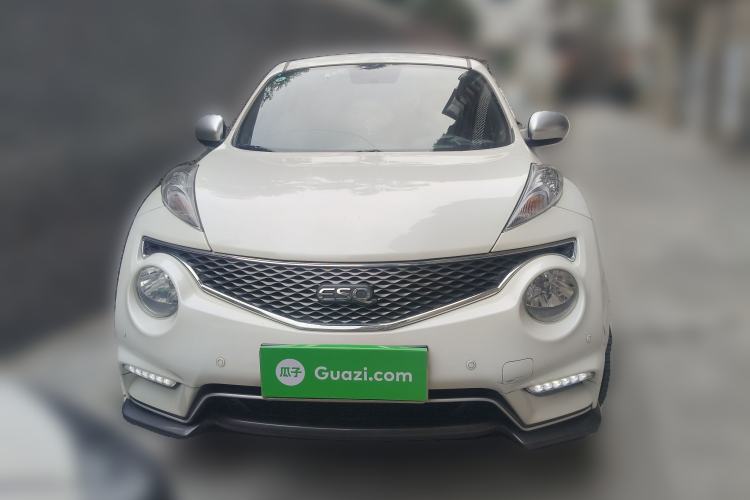 Used Infiniti ESQ 2014 1.6L Spontaneous Edition Front