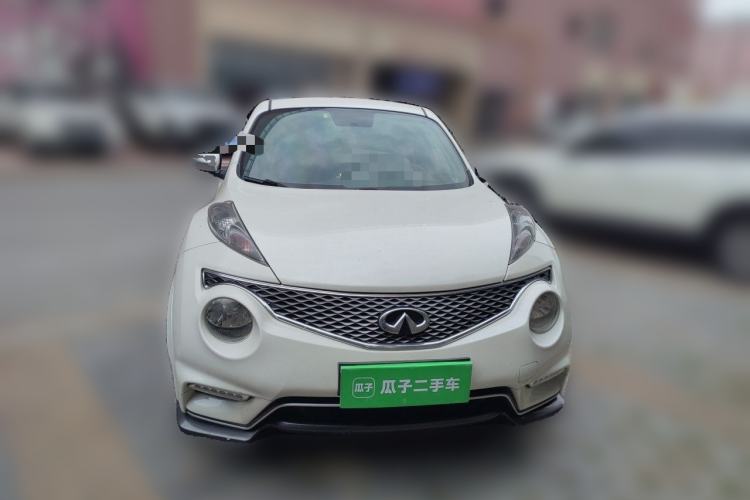 Used Infiniti ESQ 2014 1.6L Spontaneous Edition Front