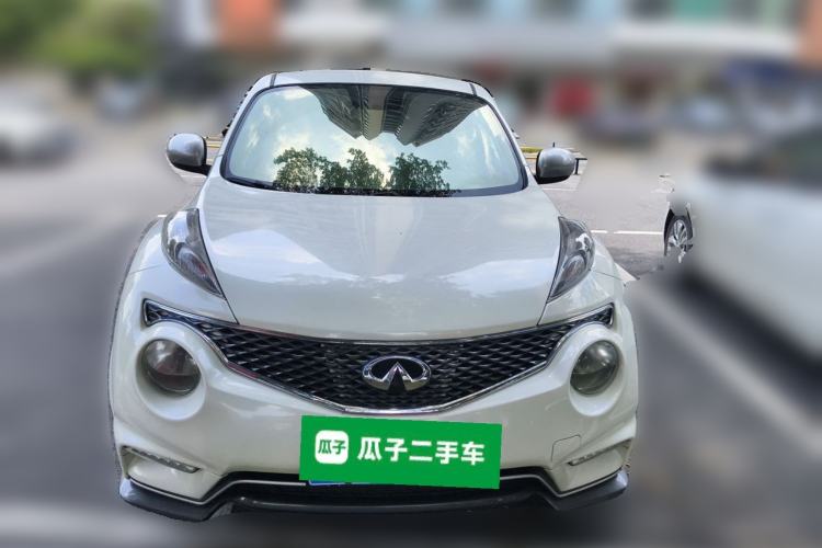 Used Infiniti ESQ 2014 1.6L Spontaneous Edition Front