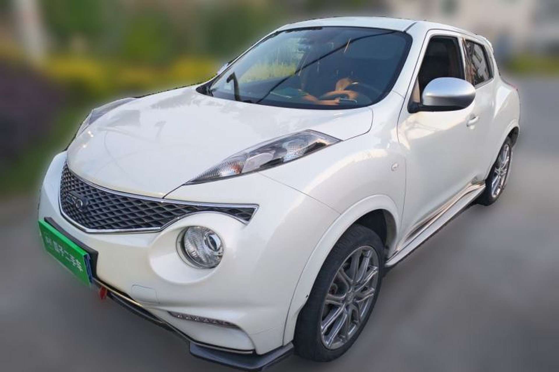 Used Infiniti ESQ 2014 1.6L Spontaneous Edition Front Left 45 Deg
