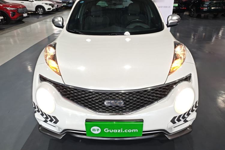 Used Infiniti ESQ 2014 1.6L Spontaneous Edition Front