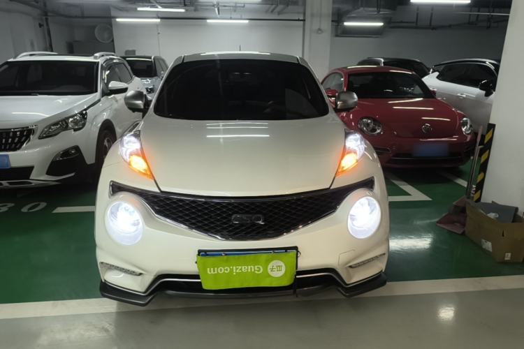Used Infiniti ESQ 2014 1.6L Spontaneous Edition Front
