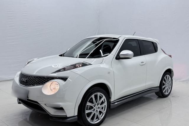 Used Infiniti ESQ 2014 1.6L Spontaneous Edition