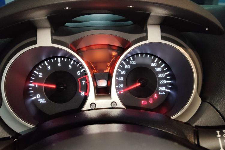 Used Infiniti ESQ 2014 1.6L Spontaneous Edition Instrument Cluster