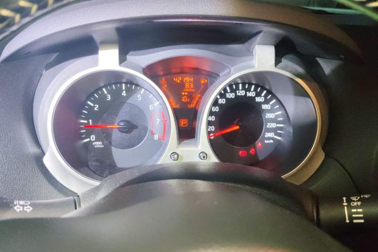 Used Infiniti ESQ 2014 1.6L Spontaneous Edition Instrument Cluster