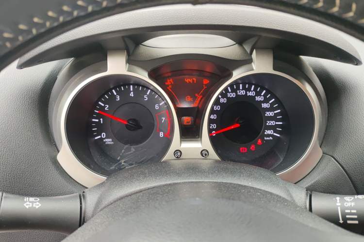 Used Infiniti ESQ 2014 1.6L Spontaneous Edition Instrument Cluster