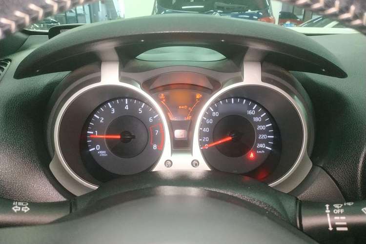 Used Infiniti ESQ 2014 1.6L Spontaneous Edition Instrument Cluster