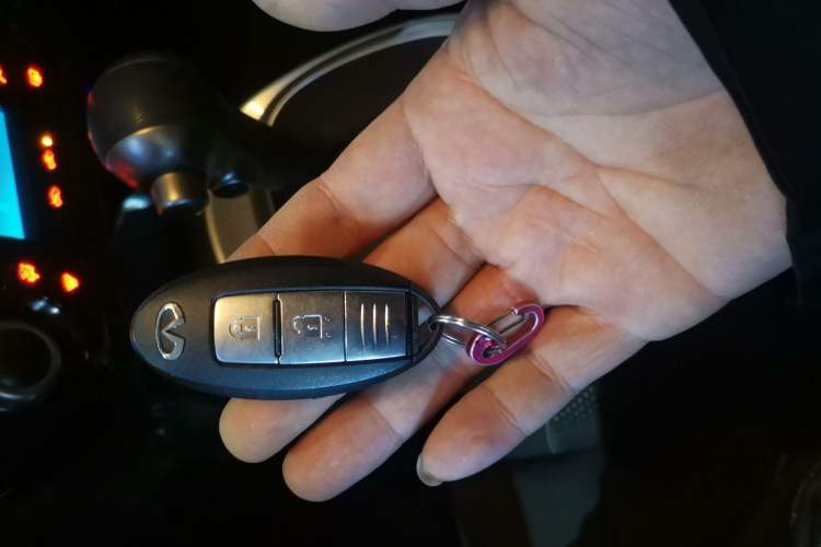 Used Infiniti ESQ 2014 1.6L Spontaneous Edition Interior 1
