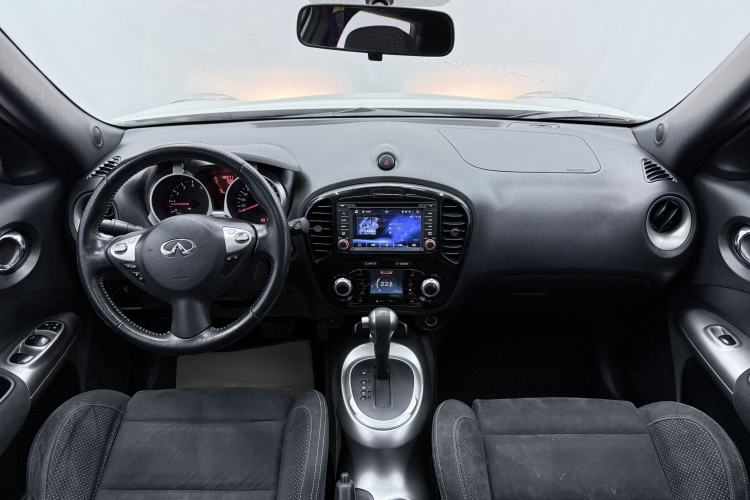 Used Infiniti ESQ 2014 1.6L Spontaneous Edition Interior 1