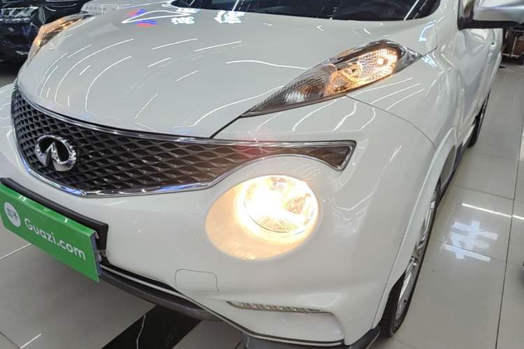 Used Infiniti ESQ 2014 1.6L Spontaneous Edition Left Front Headlight
