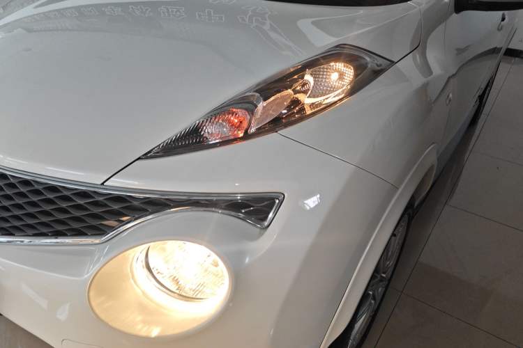 Used Infiniti ESQ 2014 1.6L Spontaneous Edition Left Front Headlight
