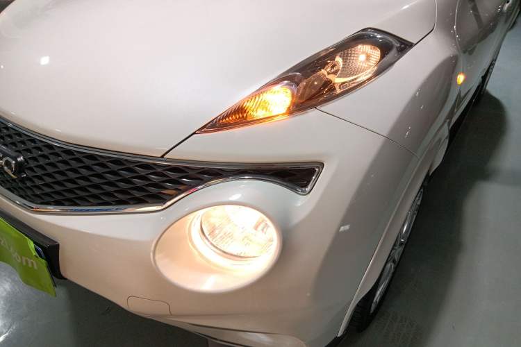 Used Infiniti ESQ 2014 1.6L Spontaneous Edition Left Front Headlight