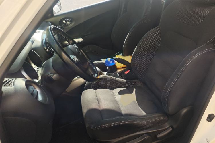 Used Infiniti ESQ 2014 1.6L Spontaneous Edition Left Front Seat