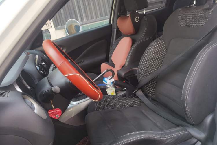 Used Infiniti ESQ 2014 1.6L Spontaneous Edition Left Front Seat