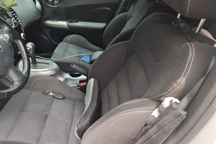 Used Infiniti ESQ 2014 1.6L Spontaneous Edition Left Front Seat