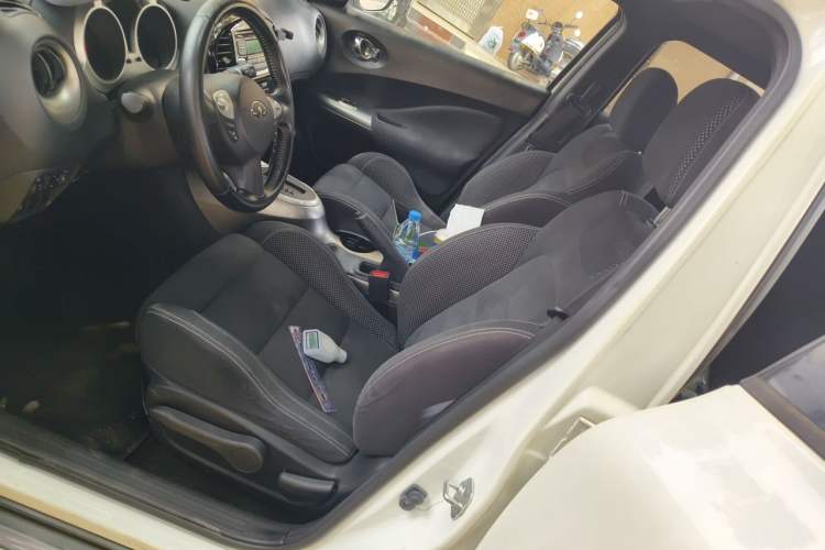 Used Infiniti ESQ 2014 1.6L Spontaneous Edition Left Front Seat