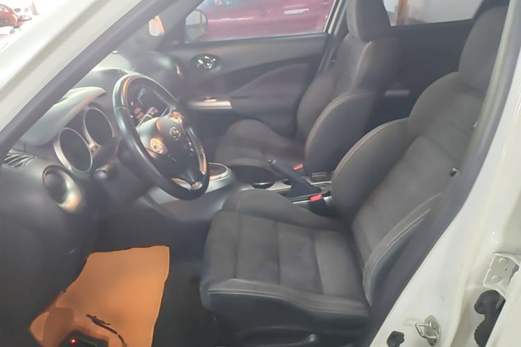 Used Infiniti ESQ 2014 1.6L Spontaneous Edition Left Front Seat