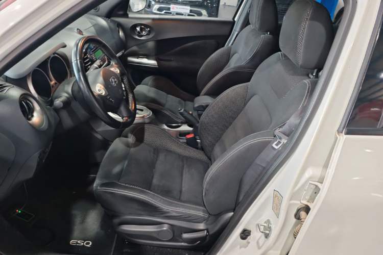 Used Infiniti ESQ 2014 1.6L Spontaneous Edition Left Front Seat