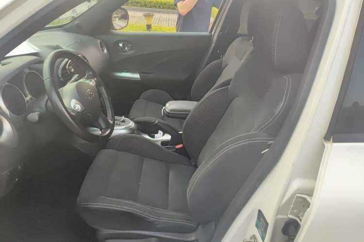Used Infiniti ESQ 2014 1.6L Spontaneous Edition Left Front Seat