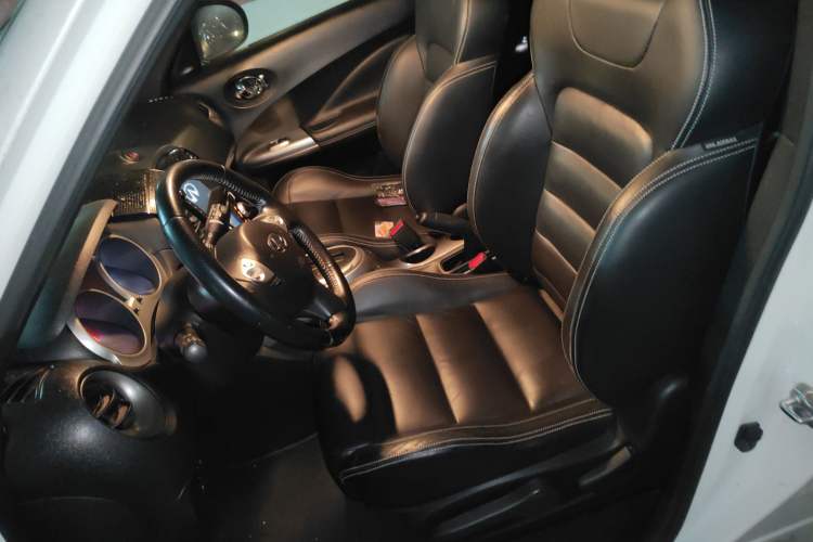 Used Infiniti ESQ 2014 1.6L Luxury Edition Left Front Seat