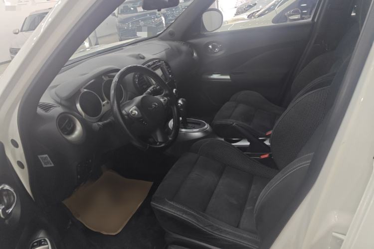 Used Infiniti ESQ 2014 1.6L Spontaneous Edition Left Front Seat